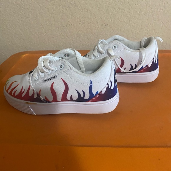 Child size Healy’s - Picture 2 of 7